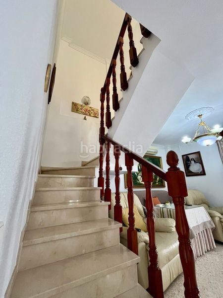 Foto 5c3c7743-5671-4c63-a023-45e84b614a40. Casa con riscaldamento parcheggio in Castilleja de la Cuesta