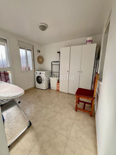 Foto 66afe72a-8be3-49d4-a052-5e422502ce97. Casa con riscaldamento parcheggio in Castilleja de la Cuesta