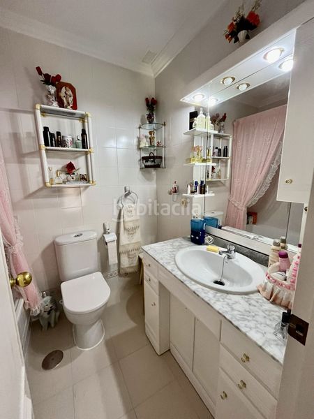 Foto e72f2e75-4dc3-473d-8be9-2a167f12317c. Casa con riscaldamento parcheggio in Castilleja de la Cuesta