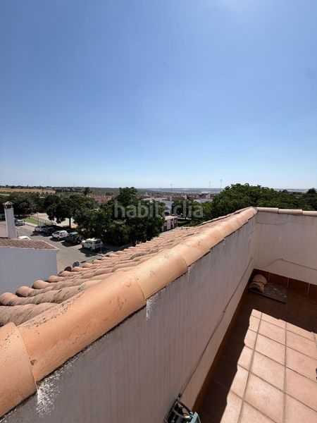 Foto 913393ca-d7f1-4127-8260-8b003fb3efed. Casa amb calefacció a Sanlúcar la Mayor