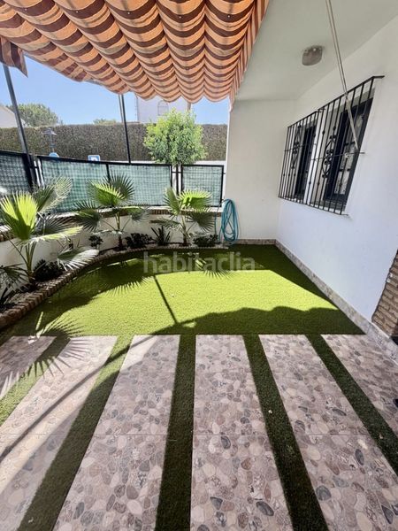 Foto e7c6e64c-aeab-4c31-83ae-aa0c205bd0df. Casa amb piscina a Sanlúcar la Mayor