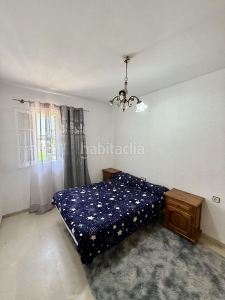 Foto eeabf5a3-11d8-47e9-b61d-ce1af2112088. Casa amb piscina a Sanlúcar la Mayor