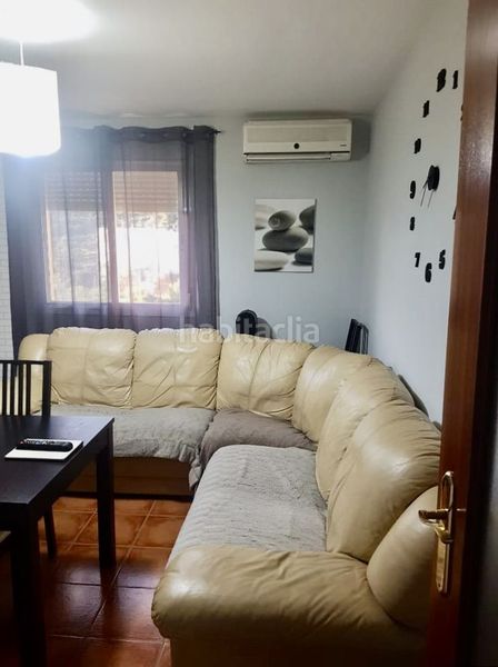 Foto f0d03a54-7905-4487-9790-248a640446c1. Pis amb calefacció piscina a Garrobo (El)
