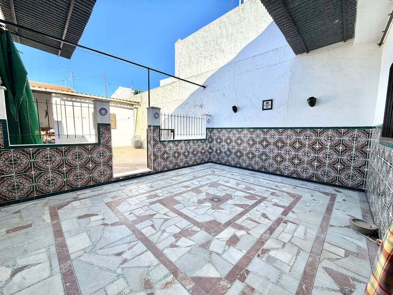 Foto 230a45e0-20ce-478e-b781-a3ef102adf59. Casa amb calefacció a Pilas