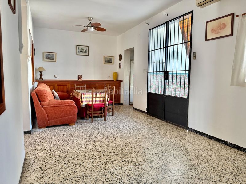 Foto b8a781d1-6014-44e4-88e4-7c994e4b1c1a. Casa amb calefacció a Pilas