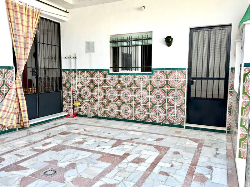 Foto d3edbcd2-833a-4eba-98e7-bd52aab77fbe. Casa amb calefacció a Pilas