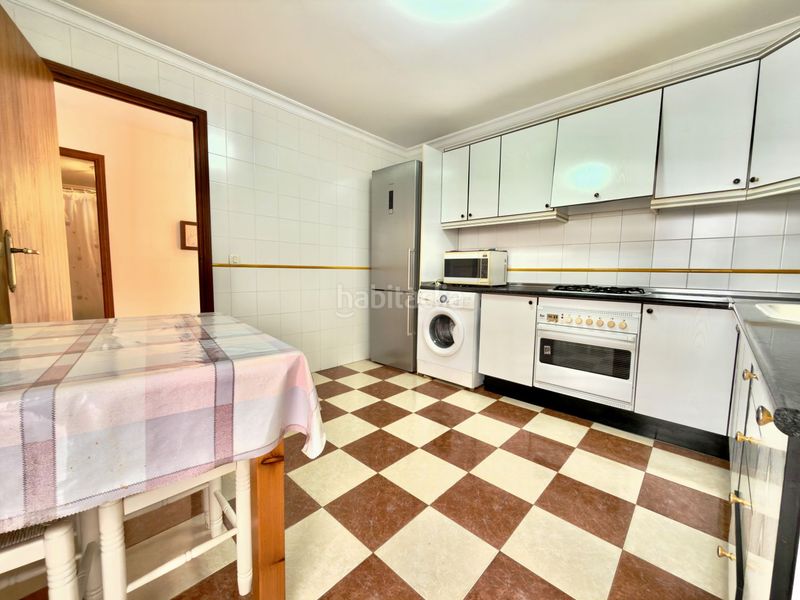 Foto 5fc65651-9683-4342-b749-4a54ce9f59bc. Casa amb calefacció a Lora del Río