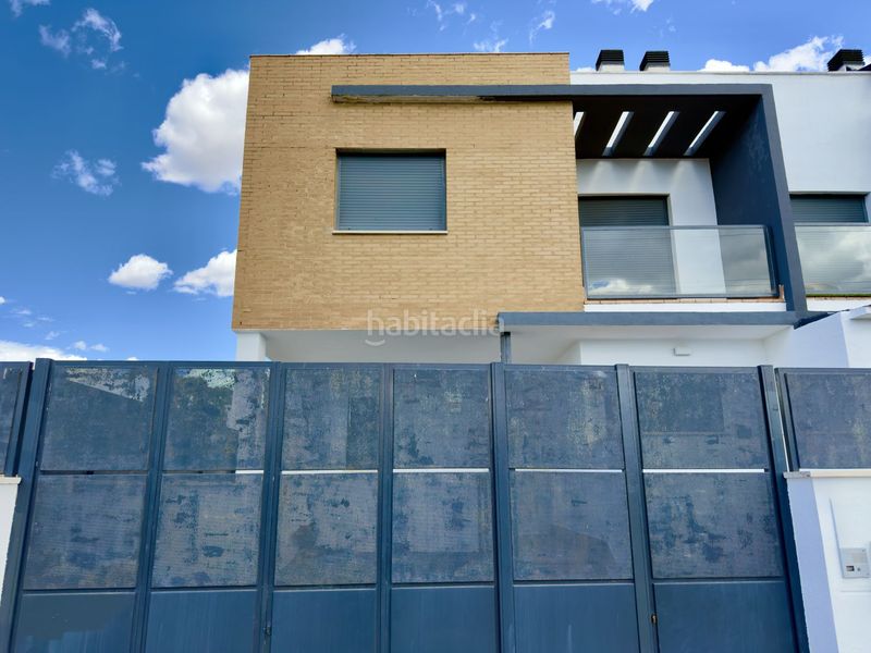 Foto 41c2a330-ba0e-4d4d-b70b-6f0c4e221807. Casa amb calefacció aparcament piscina a Las Pajanosas Guillena