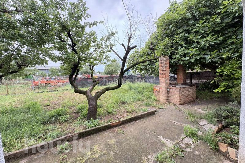 Foto be5b257b-9c49-43ef-876f-e5d5b17ede89. Casa a Bàscara
