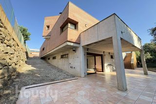 Maison  Lugar golf girona .