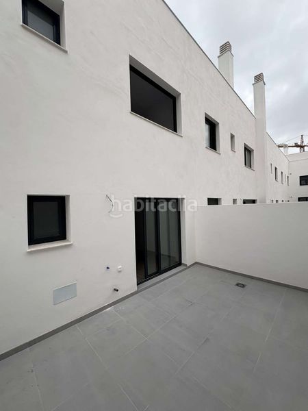 Foto 0c81e5d5-2858-4aef-bcad-7d4ec82929ea. Apartament amb aparcament piscina a Los Almendros - El Limonero - El Tomillar Málaga