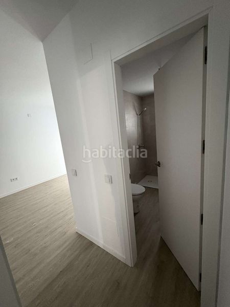 Foto 0ed5f9eb-2933-4e8f-b4d0-6811fb14b09c. Apartament amb aparcament piscina a Los Almendros - El Limonero - El Tomillar Málaga