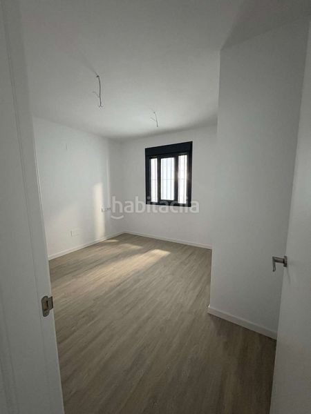 Foto 28d8ee98-94af-4457-ac82-a0dd6ea11802. Apartament amb aparcament piscina a Los Almendros - El Limonero - El Tomillar Málaga