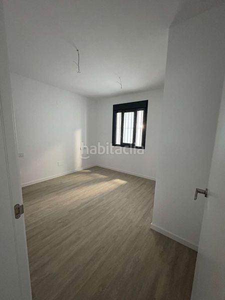 Foto 6ebf465e-0ab3-434e-aa5f-015406587320. Apartament amb aparcament piscina a Los Almendros - El Limonero - El Tomillar Málaga