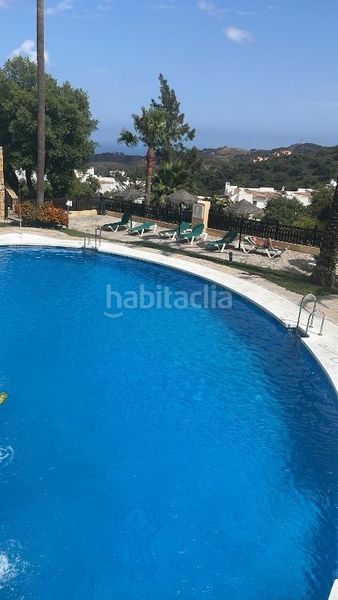 Foto f4c52ed8-b675-49fd-b311-bdc7334ccf28. Apartament amb calefacció aparcament piscina a La Mairena Ojén