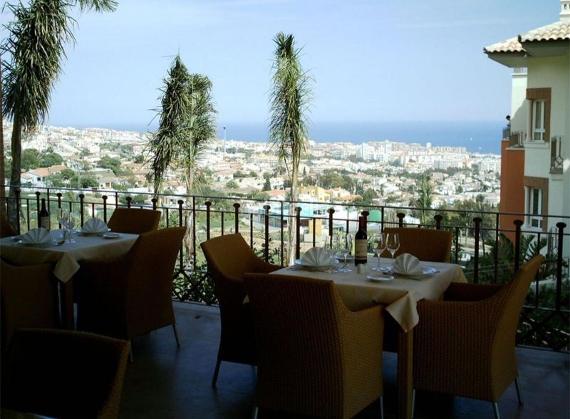 Foto 36f819b3-ab36-4761-8d04-906d6de8161f. Apartament amb calefacció aparcament piscina a Solymar Benalmádena