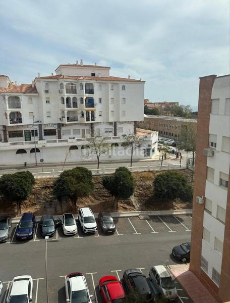 Foto d79888ac-7c8e-424d-b081-f6576eef64e4. Piso en Centro Benalmádena