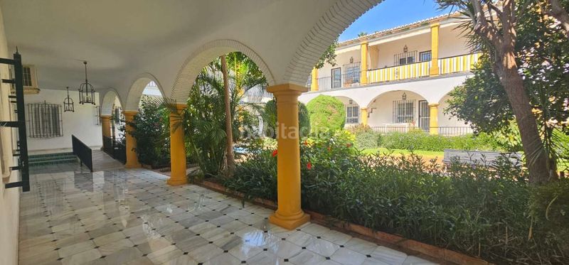 Foto 273b87d0-1fd1-4958-817f-bc246103d16c. Apartament amb calefacció aparcament piscina a Montemar Torremolinos