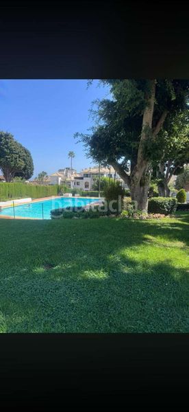 Foto 455dfb70-d81f-4ede-b4c1-223df9cf7ea9. Apartament amb calefacció aparcament piscina a Montemar Torremolinos