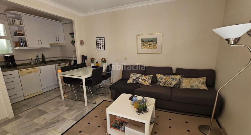 Foto 67e00f69-80c8-4559-a0dd-c77548e90280. Apartament amb calefacció aparcament piscina a Montemar Torremolinos