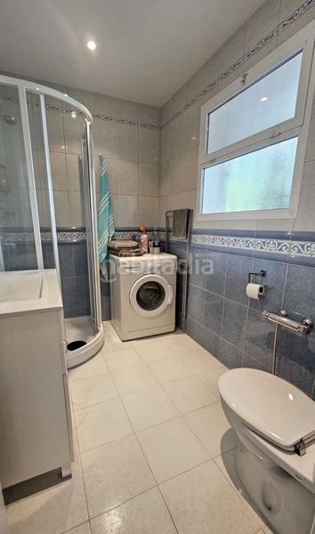 Foto 719ca558-2753-4d7f-83d5-16ef551eb2c6. Apartament amb calefacció aparcament piscina a Montemar Torremolinos