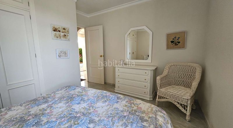 Foto 8e608094-55e1-44c2-b924-f106185f4752. Apartament amb calefacció aparcament piscina a Montemar Torremolinos