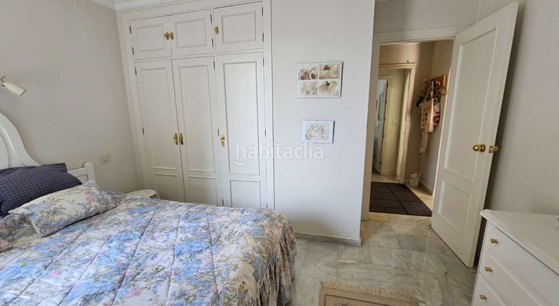 Foto 95c12cc7-1762-4aa0-822b-60e0404c32fb. Apartament amb calefacció aparcament piscina a Montemar Torremolinos