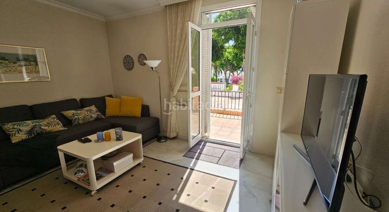 Foto 98868bb6-86af-4db0-af70-64c5835ced05. Apartament amb calefacció aparcament piscina a Montemar Torremolinos