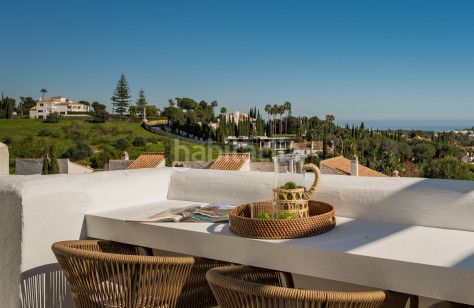 Foto 7d67a778-49b3-41f1-8119-cb40e853a179. Àtic amb calefacció aparcament piscina a Nagüeles Alto Marbella