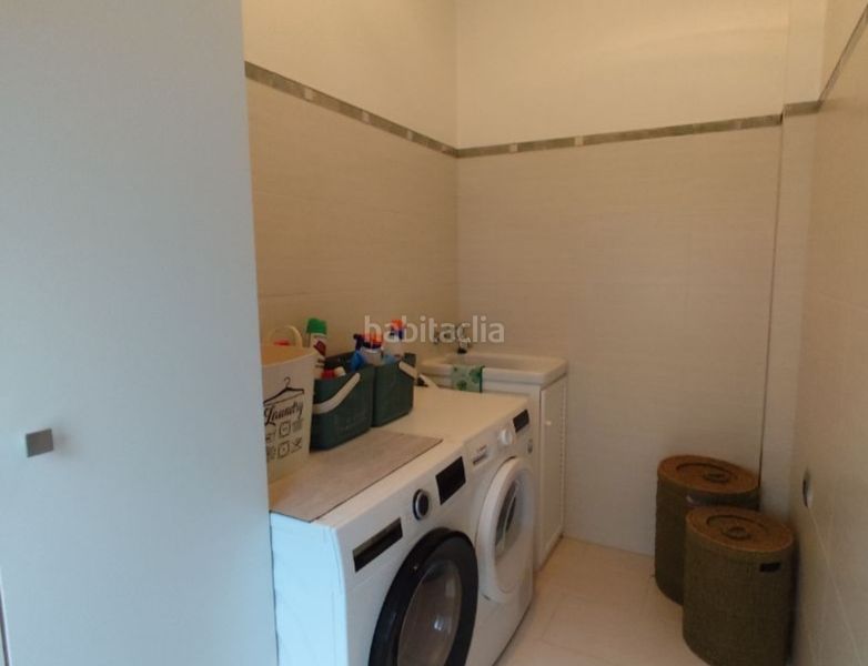 Foto 3d086346-de05-4c3a-ae03-97e1ad6ed4d9. Chalet en Alameda