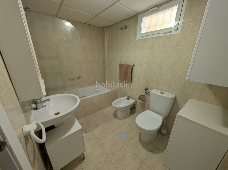 Foto c46fd7cc-0bd1-41fb-9f67-a5eb6c34dc33. Apartament amb calefacció aparcament piscina a Zona Centro Comercial Torrequebrada Benalmádena