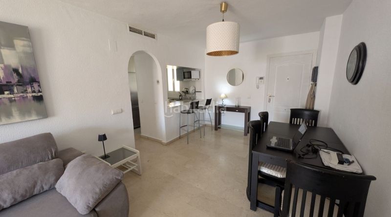 Foto e0246e01-b526-4292-876e-114920cce19e. Apartament amb calefacció aparcament piscina a Zona Centro Comercial Torrequebrada Benalmádena