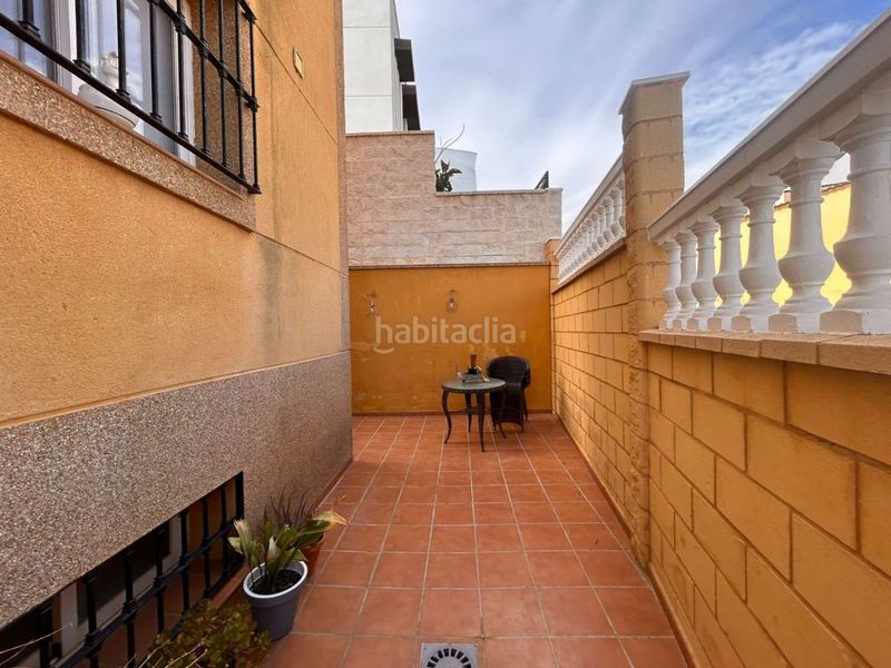 Foto d5886064-de78-4445-ae2c-24e409c27914. Chalet en Puertosol Málaga