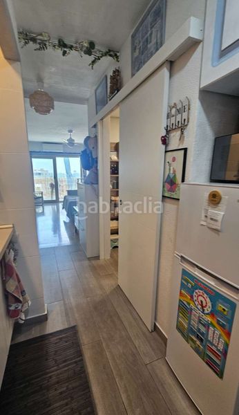 Foto ba2f75de-5d65-42ef-acac-46a75f227843. Estudi amb calefacció aparcament piscina a El Bajondillo Torremolinos