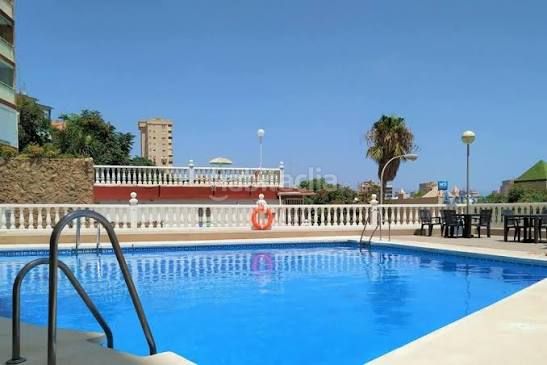 Foto f899f426-77e0-473c-9151-42e9aa941fd2. Estudi amb calefacció aparcament piscina a El Bajondillo Torremolinos