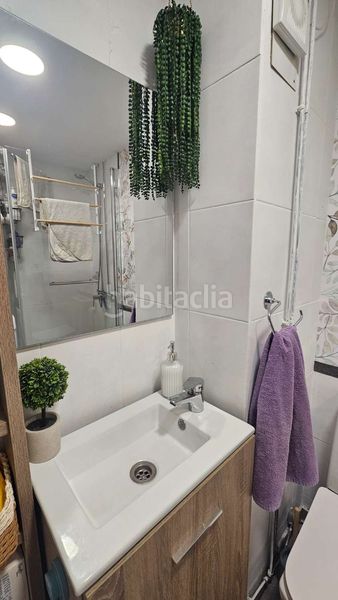Foto bdbec1dc-254f-487d-8ba1-391f0310983e. Estudio en El Bajondillo Torremolinos