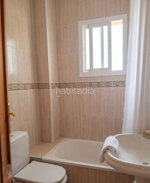 Foto d8a9860d-2dc4-4e87-8847-3311a91579da. Xalet amb calefacció aparcament piscina a Mollina