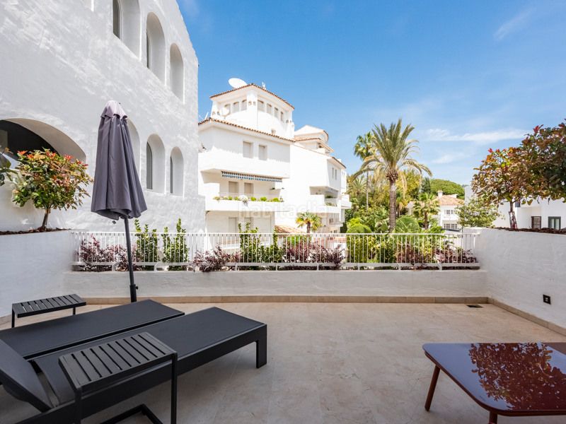 Foto 4f77f0d9-4f9d-4256-ad5f-56c44b3e78fa. Apartament amb calefacció aparcament piscina a Río Real Marbella