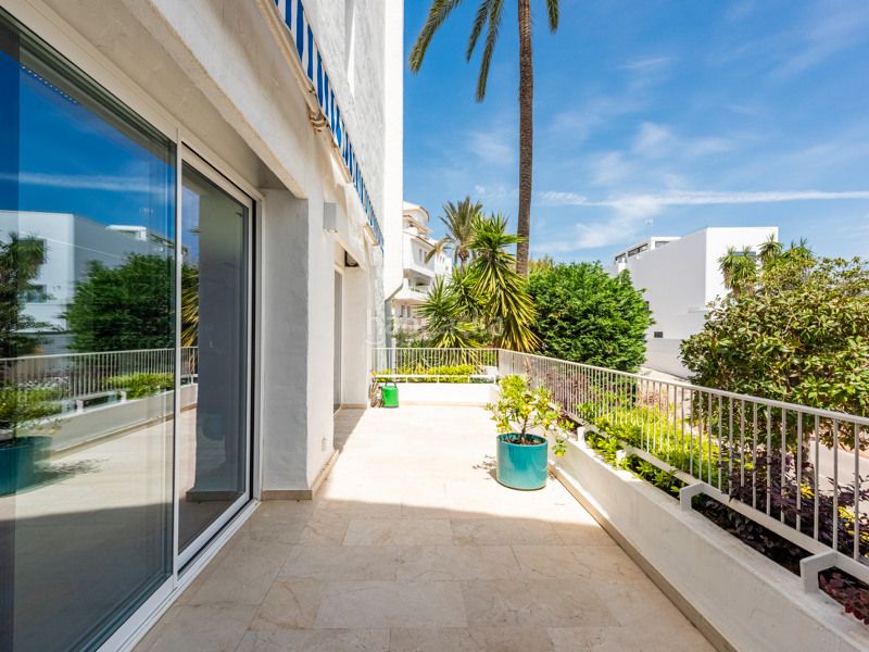 Foto 7d31beee-9826-4fc4-80ac-7bc38d9d1902. Apartament amb calefacció aparcament piscina a Río Real Marbella