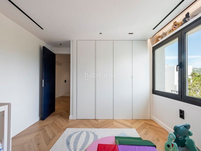 Foto 9db1f034-a28a-4180-b366-cb54e84a0b89. Apartament amb calefacció aparcament piscina a Río Real Marbella