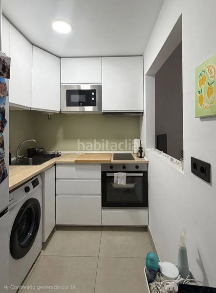 Foto 90ba7159-d9a9-4769-b050-89d5bd4b1139. Apartament amb aparcament piscina a La Colina Torremolinos