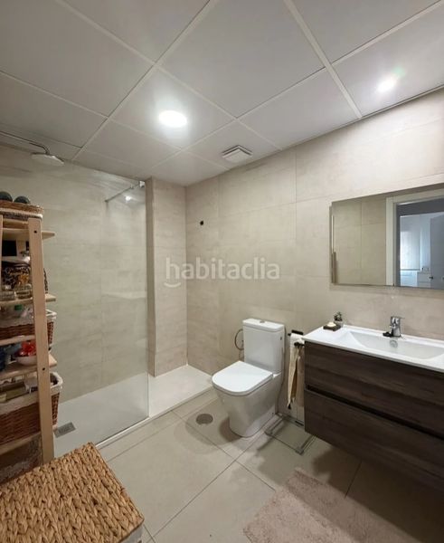 Foto e2d9ed0e-51bc-48bb-9bd4-8da4f6853f24. Apartament amb aparcament piscina a La Colina Torremolinos