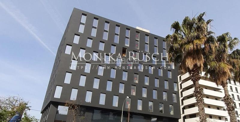 Foto 82d89c37-81ab-499f-942f-0af2df7ab234. Edificio  de oficinas en venta en zona franca en Barcelona