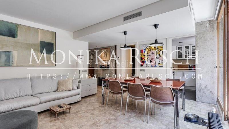Foto 5574c5db-3d7c-4f2c-98be-fad613f6070a. Casa adosada moderna casa en venta en el putxet en Barcelona