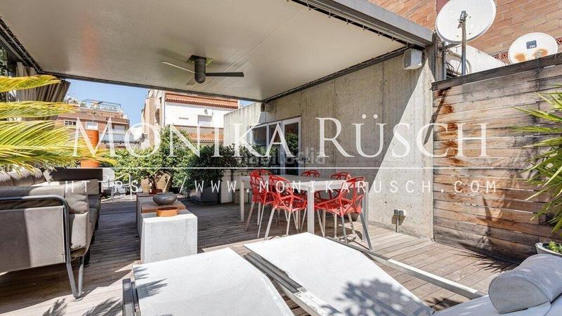 Foto 744a1c2b-b2bf-4a46-b3f3-3adc8dc06183. Casa adosada moderna casa en venta en el putxet en Barcelona