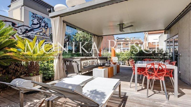 Foto e320793f-cca7-49df-a207-f819c6360906. Casa adosada moderna casa en venta en el putxet en Barcelona