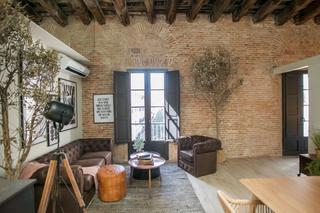 Piso en Raval. Moderno ático en venta en el raval