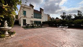 Rent House in Sant Gervasi - Bonanova. Casa en alquiler con o sin muebles en calle pomaret, en el exclu