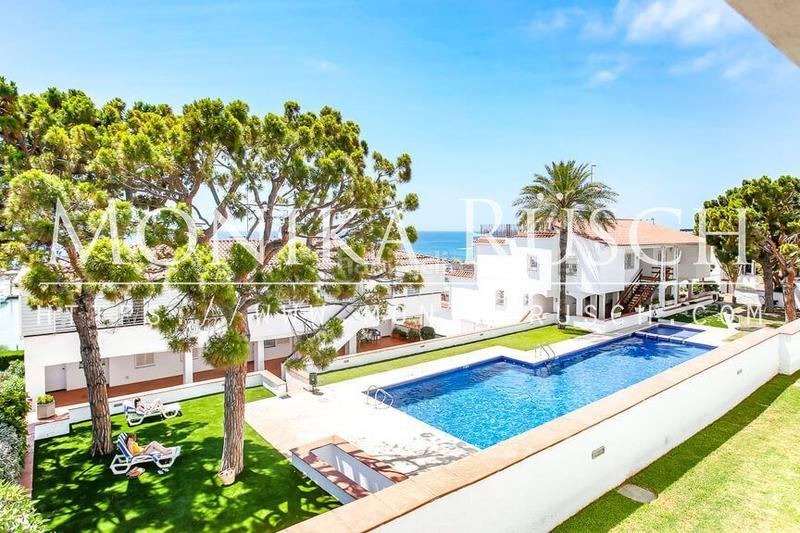 Foto 250cc756-47a8-4b64-9105-f58f7cc0d646. Alquiler piso exclusivo apartamento de lujo en alquiler temporal sobre el port daiguadolç, en Sitges