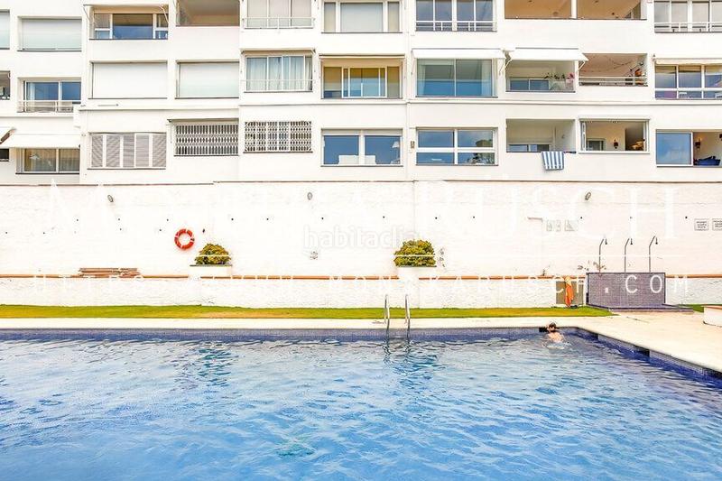 Foto 3893949a-b040-4592-9557-bd5680534848. Alquiler piso exclusivo apartamento de lujo en alquiler temporal sobre el port daiguadolç, en Sitges